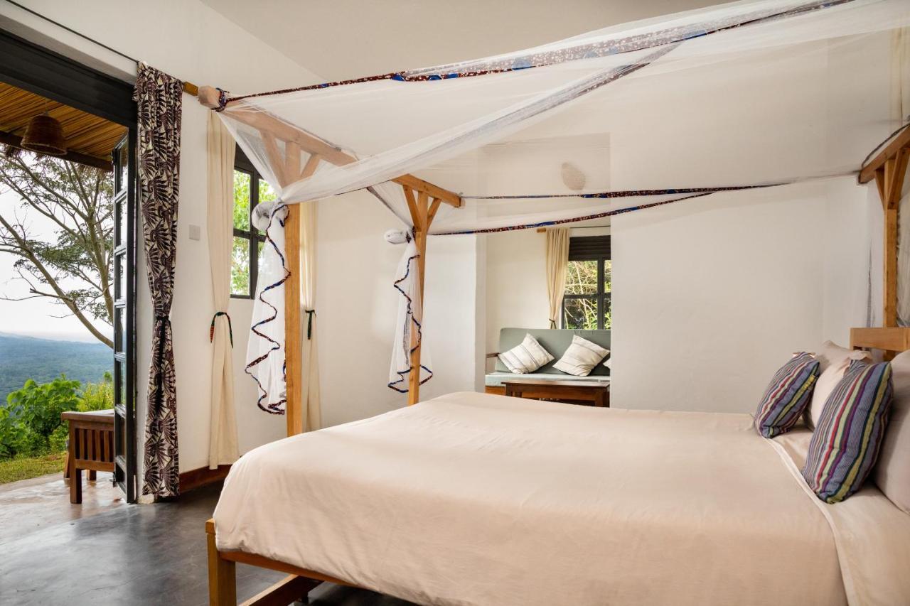 Isunga Lodge Kibale National Park エクステリア 写真