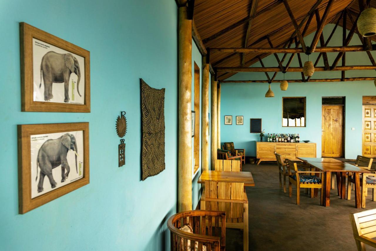 Isunga Lodge Kibale National Park エクステリア 写真