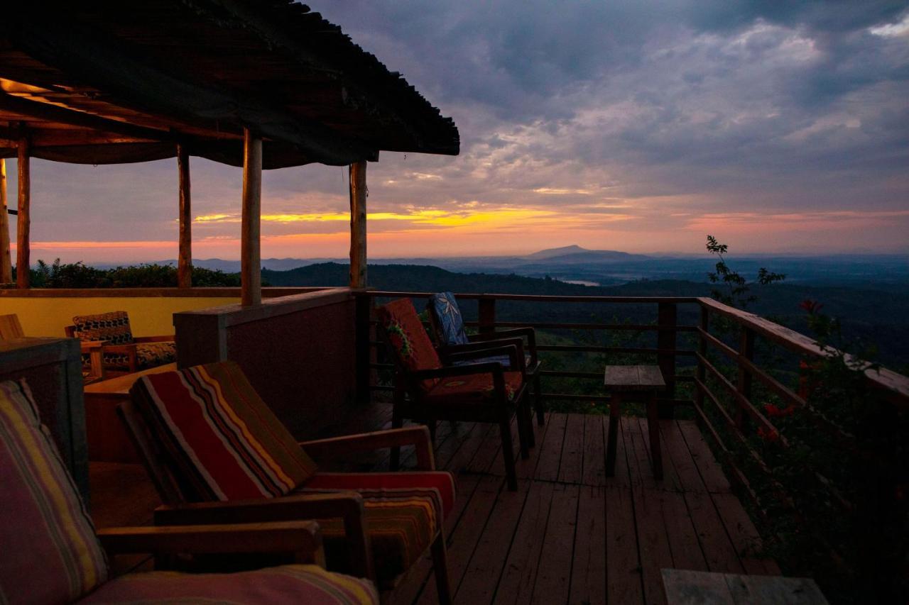 Isunga Lodge Kibale National Park エクステリア 写真