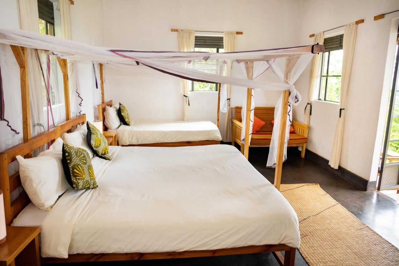 Isunga Lodge Kibale National Park エクステリア 写真