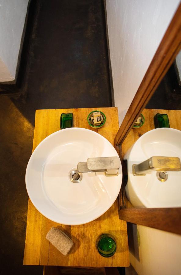 Isunga Lodge Kibale National Park エクステリア 写真