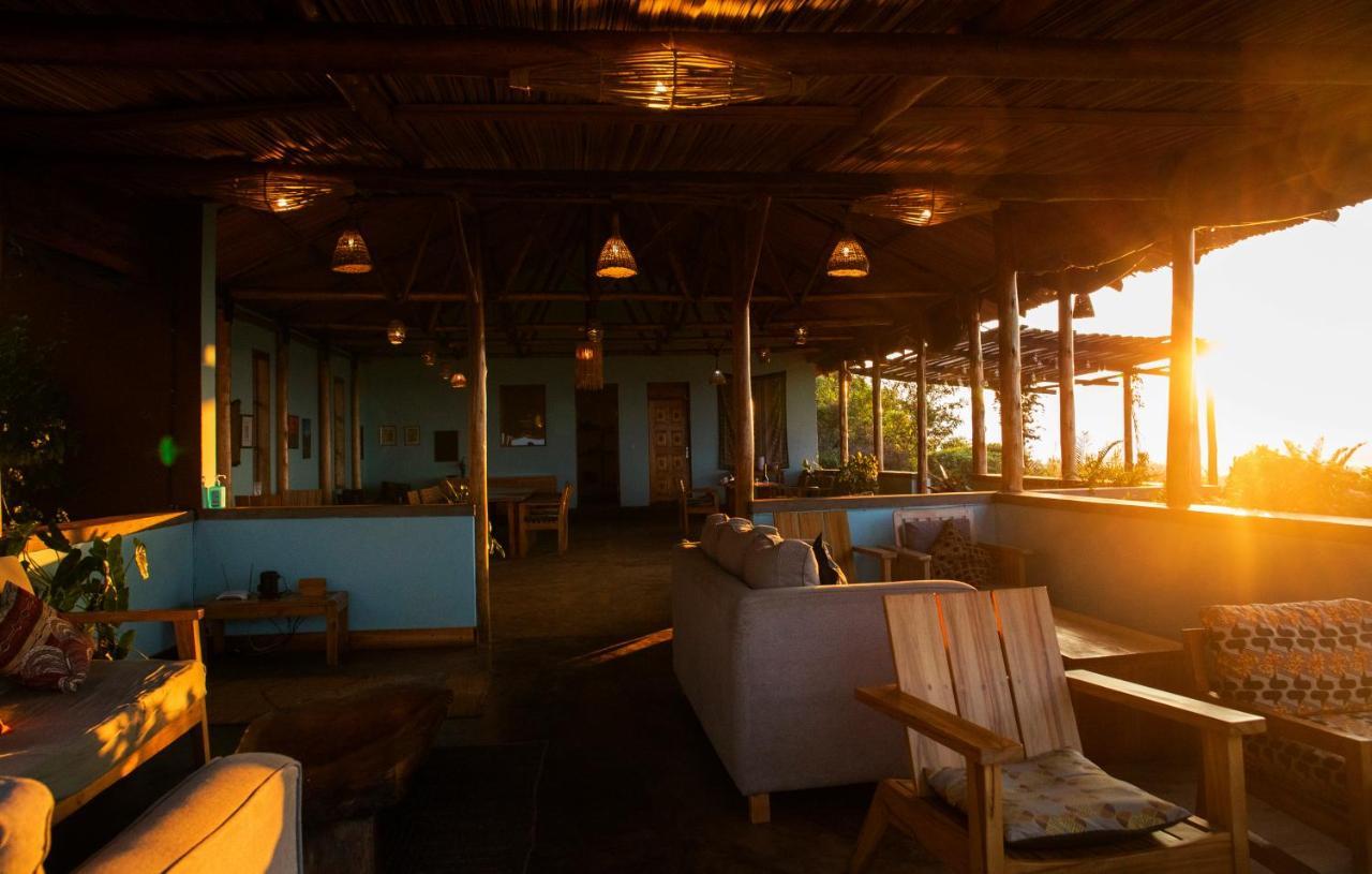 Isunga Lodge Kibale National Park エクステリア 写真