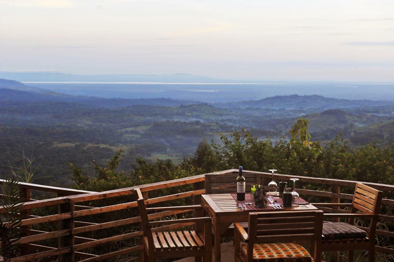 Isunga Lodge Kibale National Park エクステリア 写真